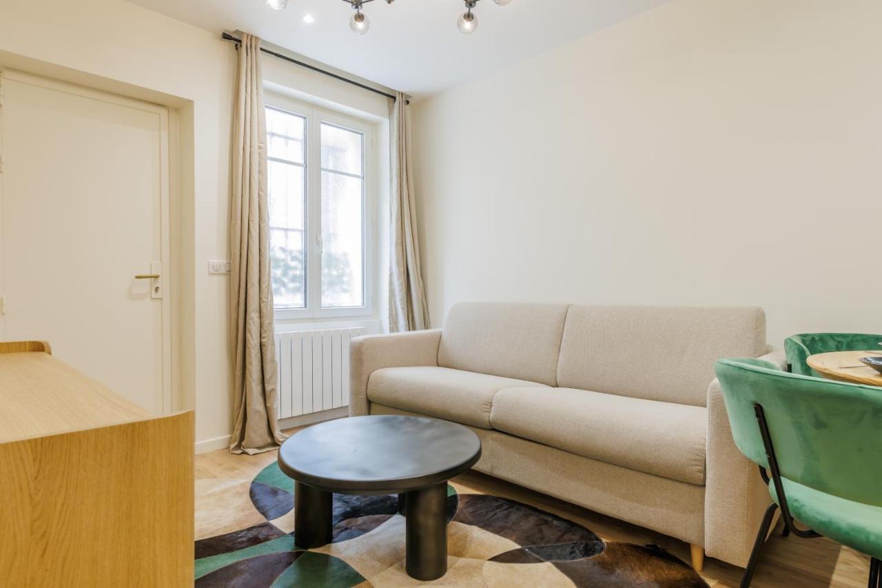 Modern Apartment Near Montmartresacre Coeur Париж Екстериор снимка